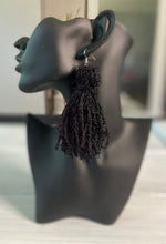 Load image into Gallery viewer, Elegant Tassels
